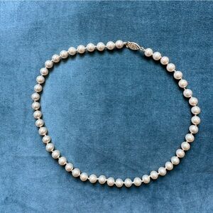 Classic Pearl Necklace with Silver Clasp